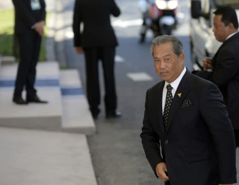 Malaysia's Deputy Prime Minister Muhyiddin Yassin, the second-most-powerful member of Najib Razak's party, has called on authorities to investigate the allegations in the WSJ report