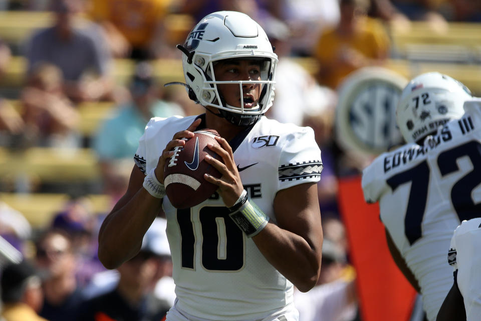 Green Bay Packers rookie quarterback Jordan Love's transition to the NFL will be determined based on his ability to manage the game pre-snap instead of waiting for the "perfect play" call from the sideline. (Photo by Chris Graythen/Getty Images)