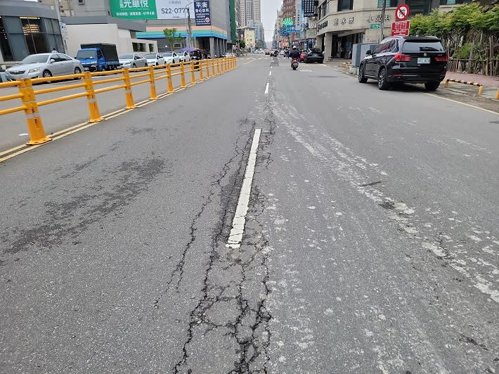 ▲竹市北大路將進行道路刨鋪改善工程。