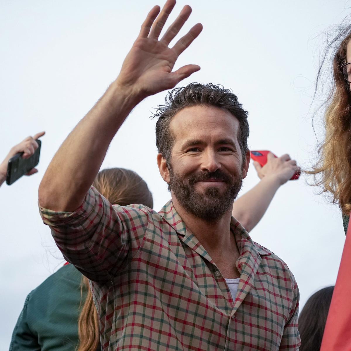 Ryan Reynolds Swapped Met Gala Glamour for the Wrexham FC Victory Parade