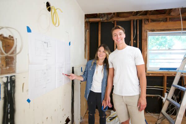 In HGTV’s new eight-episode series <i>Small Town Potential</i>, real estate agent and designer Davina Thomasula and her partner Kristin Leitheuser, a contractor, help potential homeowners find and renovate houses in upstate New York.