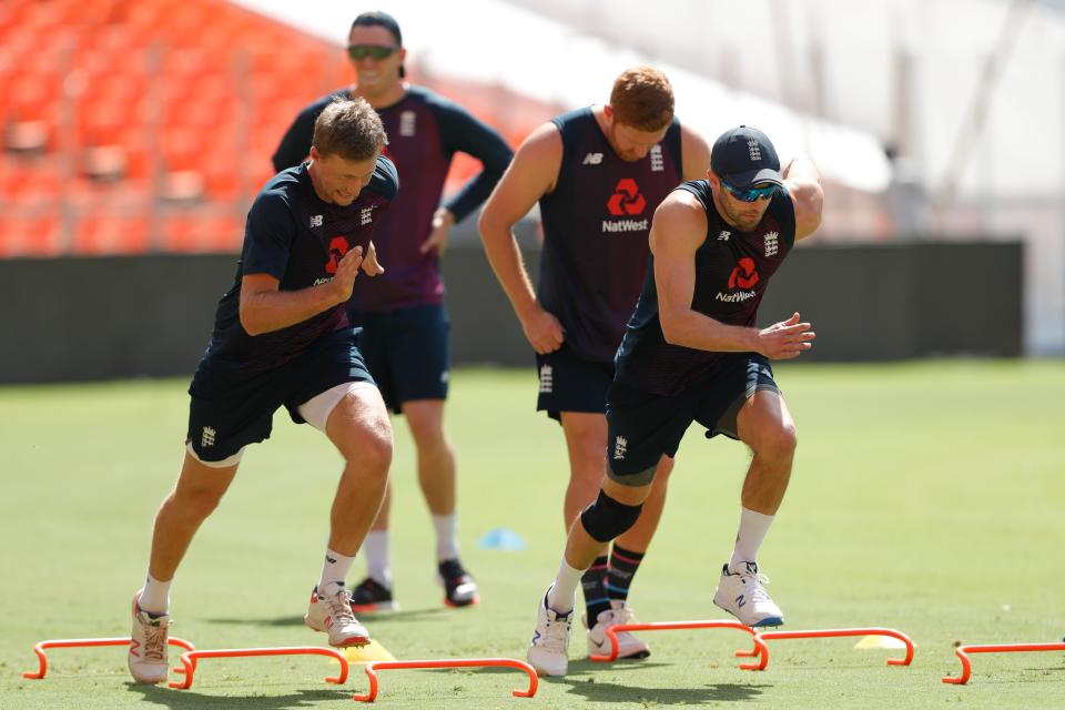 <p>Joe Root and Mark Wood prepare for the a key test</p> (BCCI)