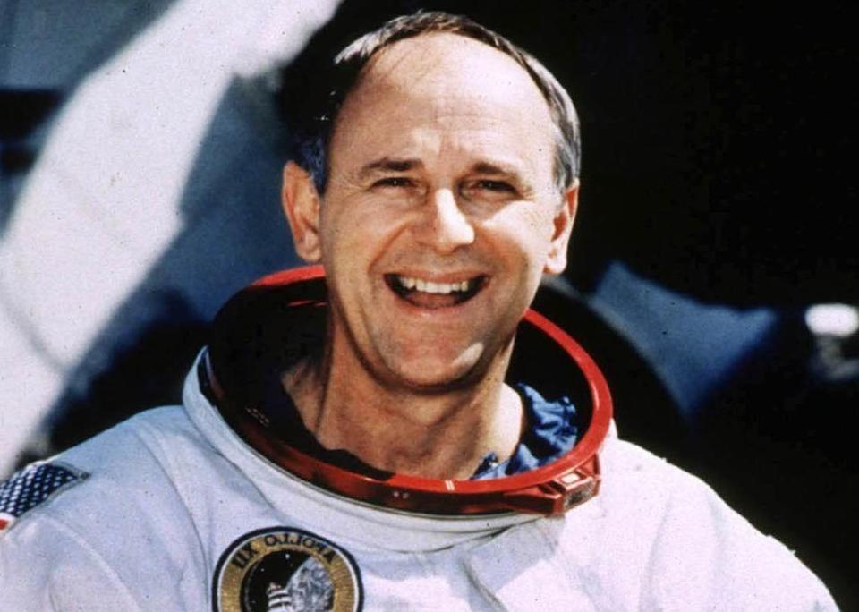 Astronaut Alan Bean, a member of the Apollo 12 mission and the fourth human to walk on the moon, died on May 26, 2018 at the age of 86.