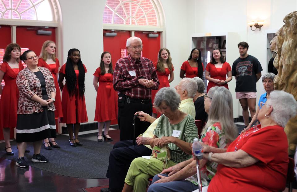 David Lee, who graduated Leon High School in 1951, speaks to students and alumni at the school's 70-year reunion Saturday, Sept. 17, 2022.