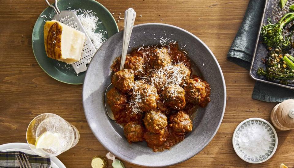 Slow Cooker Spinach-and-Parmesan Meatballs