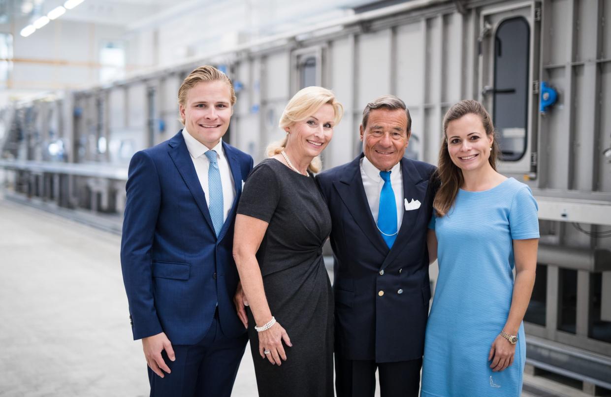 Der Familienvater Wolfgang Grupp mit seiner Frau Elisabeth, Sohn Wolfgang junior und Tochter Bonita.