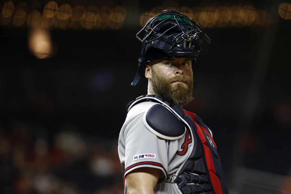 Braves catcher Brian McCann announces retirement after 15-year MLB career