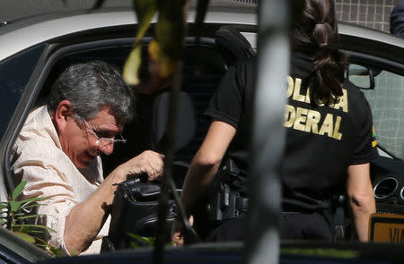 Tadeu Filippelli, a special adviser in Brazil's President Michel Temer's Cabinet, arrives at the Federal Police headquarter after he was arrested, in Brasilia, Brazil, May 23, 2017. REUTERS/Paulo Whitaker