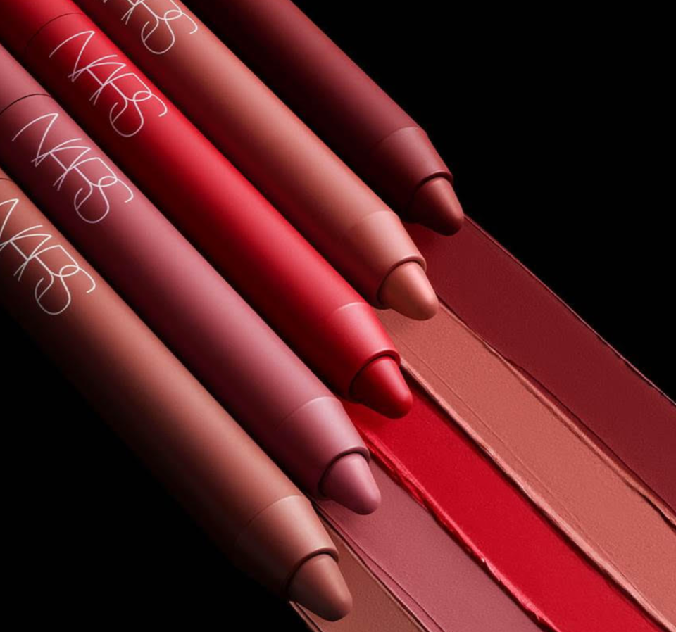 NARS 特霧絲柔精準唇筆｜炙紅濃情182 NT$1,050 / 2.4g