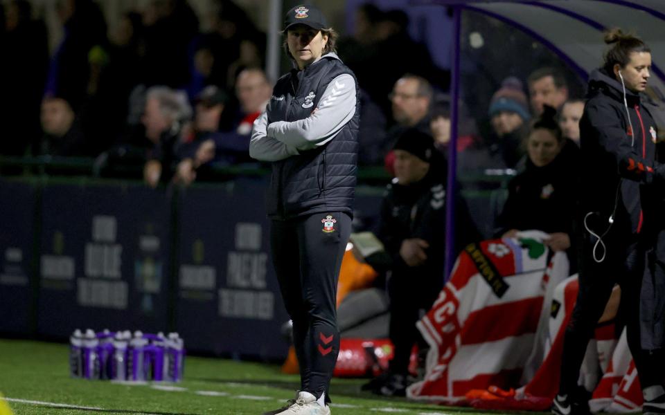 Marieanne Spacey-Cale Southampton women's head coach during The FA Women's National League Southern Premier match between Oxford United and Southampton Women at Oxford City FC on March 09, 2022 in Oxford, England - Southampton FC 