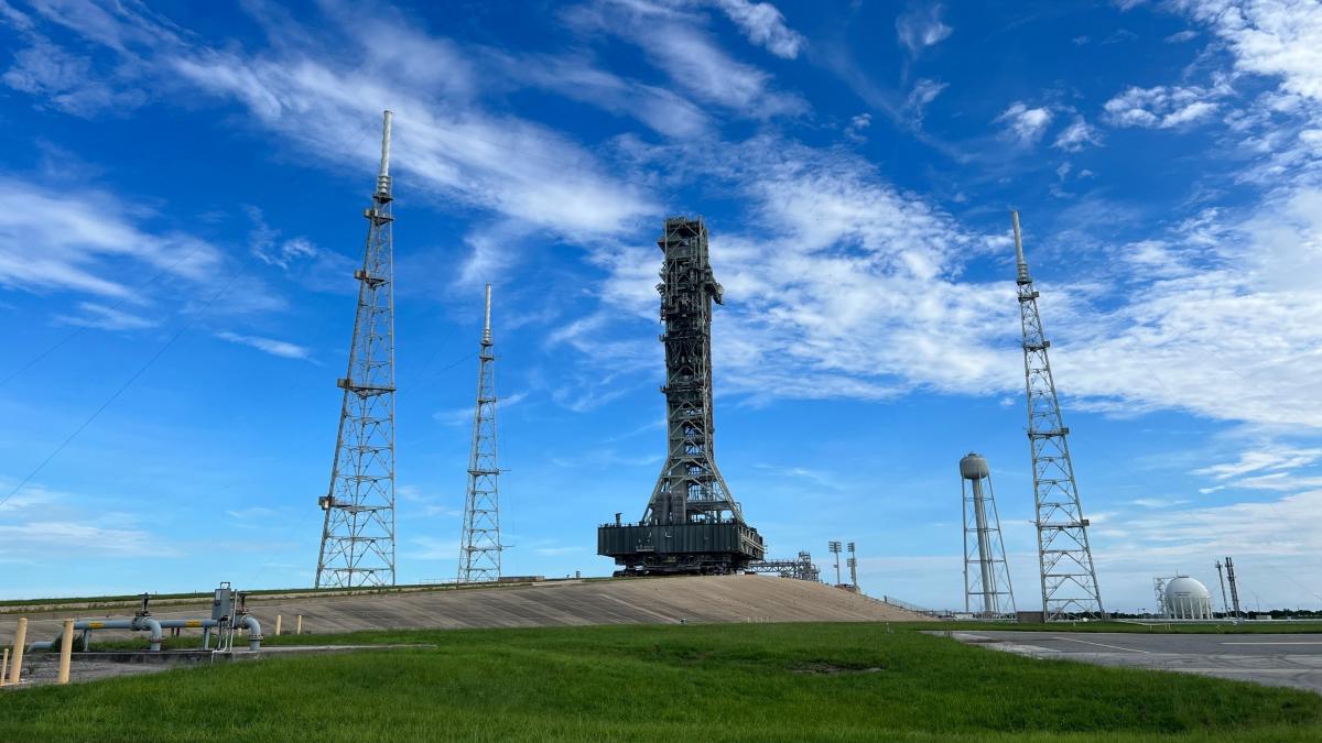 Lightning Towers Stand Tall at NASA Kennedy's Launch Pad 39B - NASA