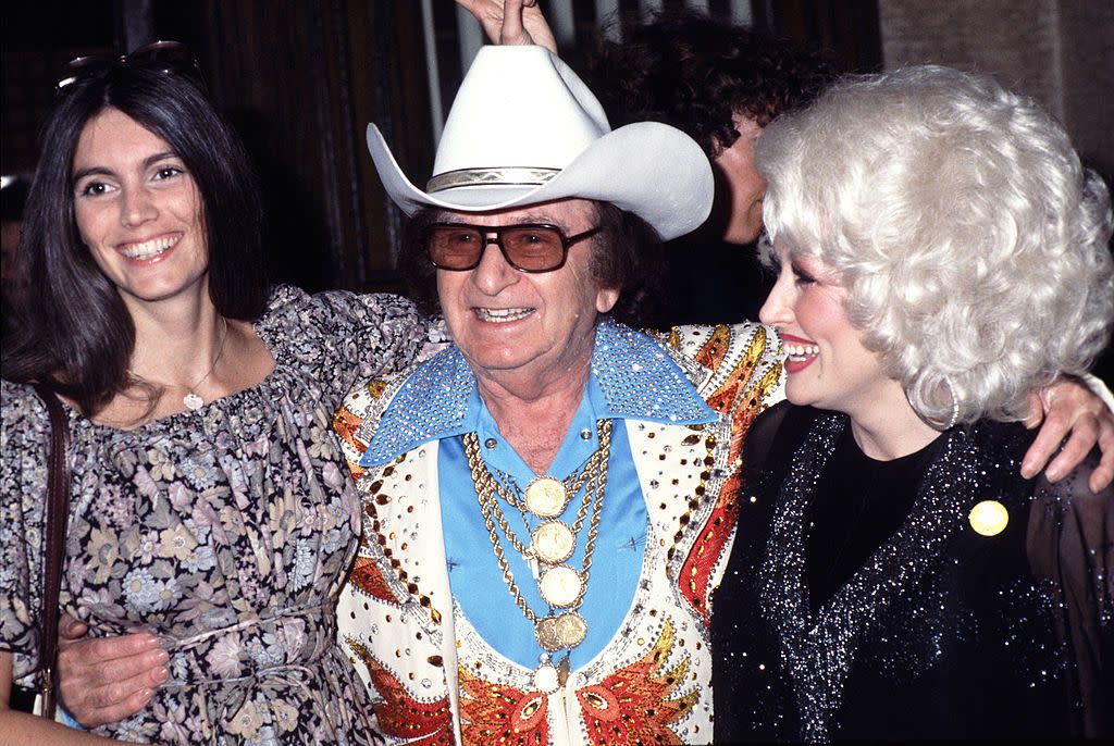emmylou harris, nudie cohn and dolly parton 1978 photo by chris walterwireimage