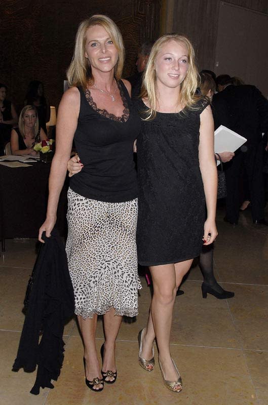 India y Catherine Oxenberg