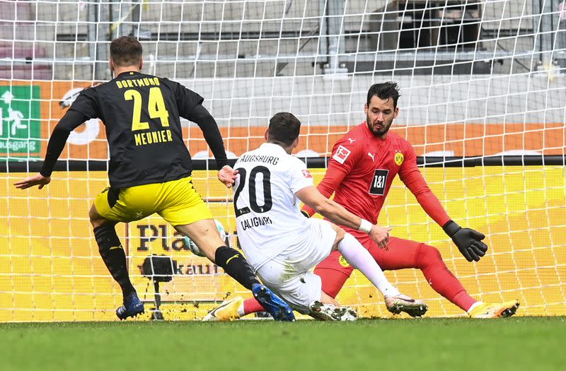 Bundesliga - FC Augsburg v Borussia Dortmund