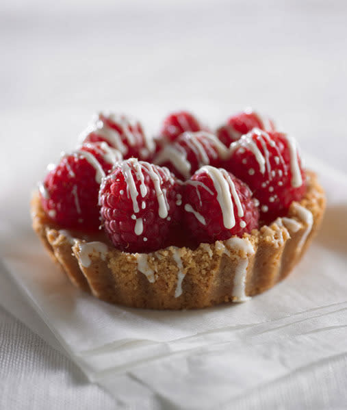 Raspberry white chocolate tarts