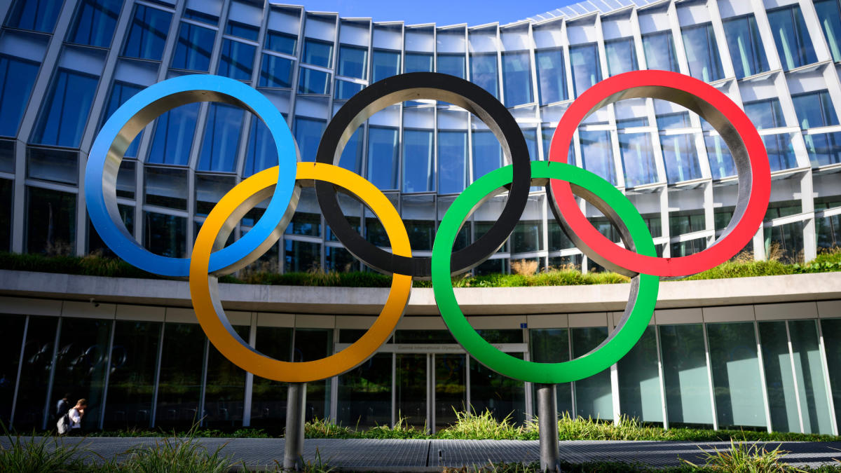 IOC opens door to Russian and Belarusian athletes at Paris 2024 amid