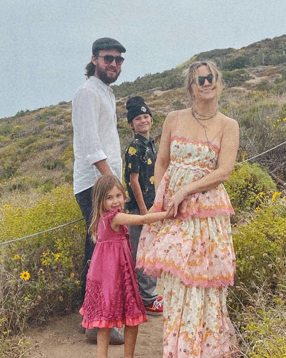 Danny Fujikawa and Kate Hudson are no strangers to blended families. (Kate Hudson / Instagram)