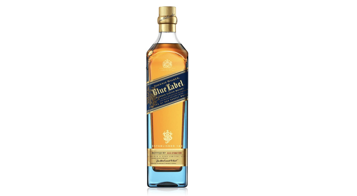 Whisky Johnnie Walker tapa azul. (Foto: Amazon)