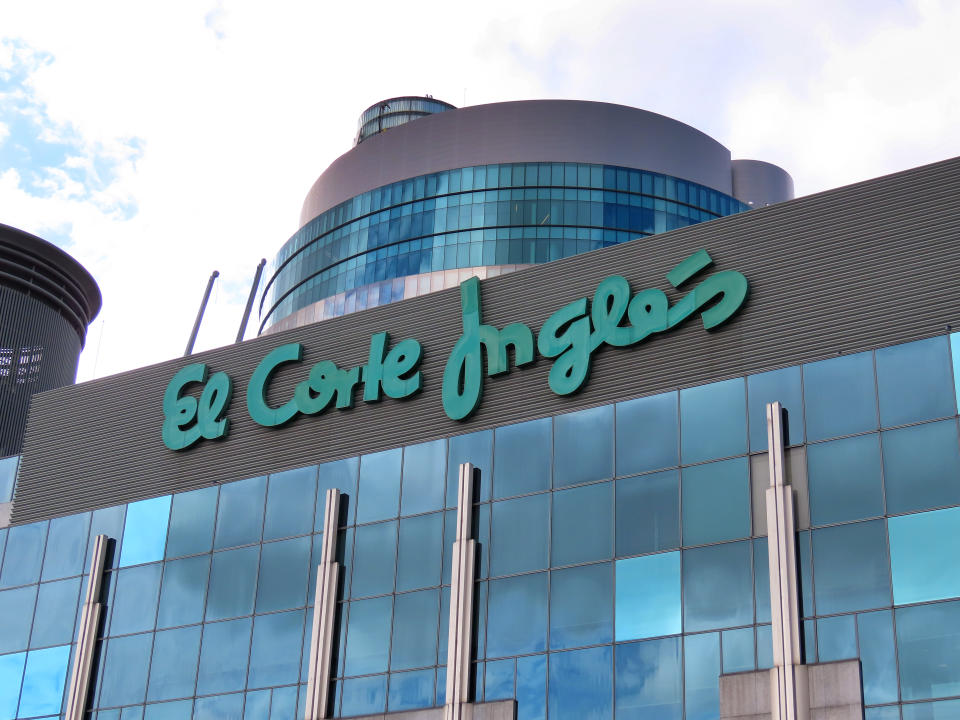 <p>El Corte Inglés es la segunda tienda favorita de los españoles para comprar por Internet. Un 26% de los que adquirieron productos por la web el último año la utilizaron. (Foto: Cristina Arias / Cover / Getty Images).</p> 