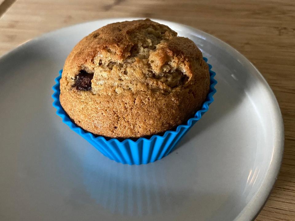 Banana muffin with chocolate chips.