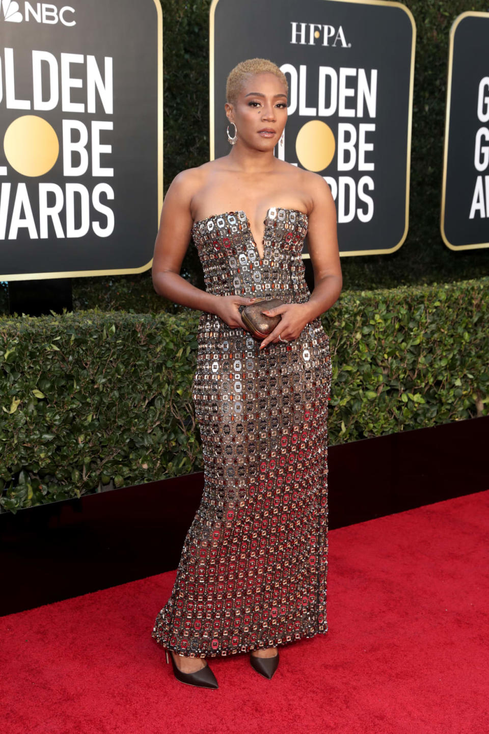 <div class="inline-image__caption"><p>Tiffany Haddish in Alberta Ferretti.</p></div> <div class="inline-image__credit">Todd Williamson/NBC</div>