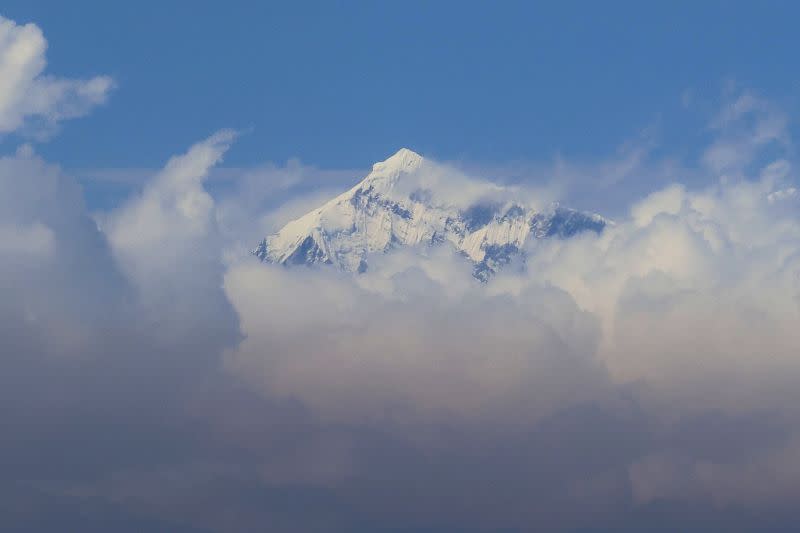 La cumbre del monte Everest, vista en marzo de 2023. Sebastien Berger/AFP/Getty Images