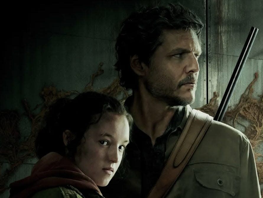 Pedro Pascal and Bella Ramsey in "The Last of Us"