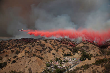 The La Tuna Canyon fire over Burbank, California, September 2, 2017. REUTERS/Kyle Grillot