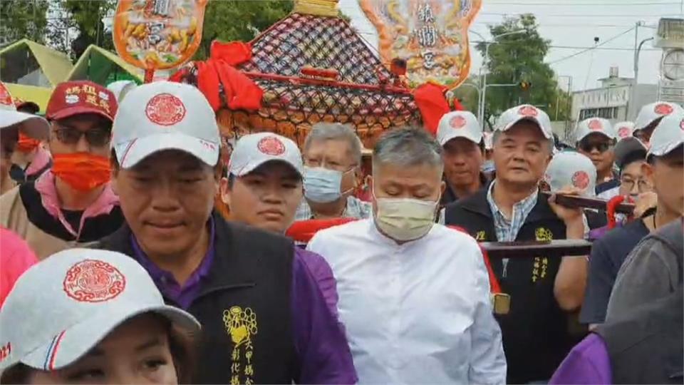 陣頭拿媽祖符令貼車牌 警獲報開兩張紅單