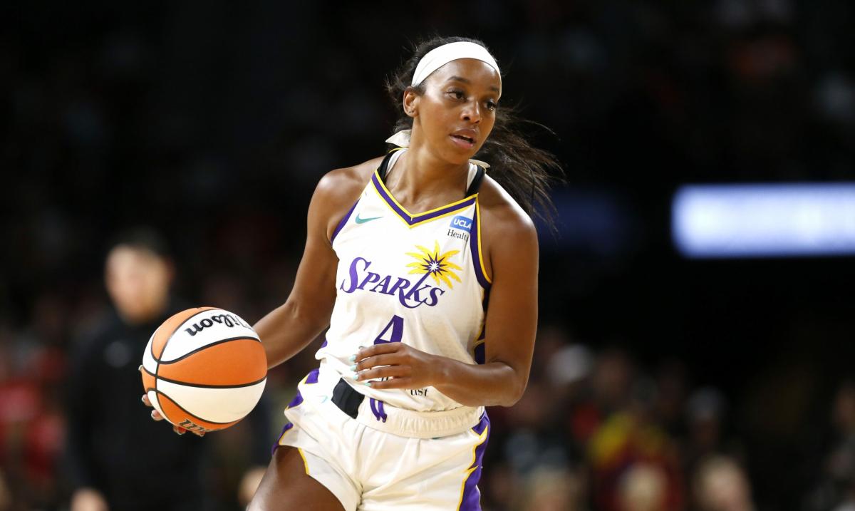 Lexie Brown making most of opportunity with Los Angeles Sparks