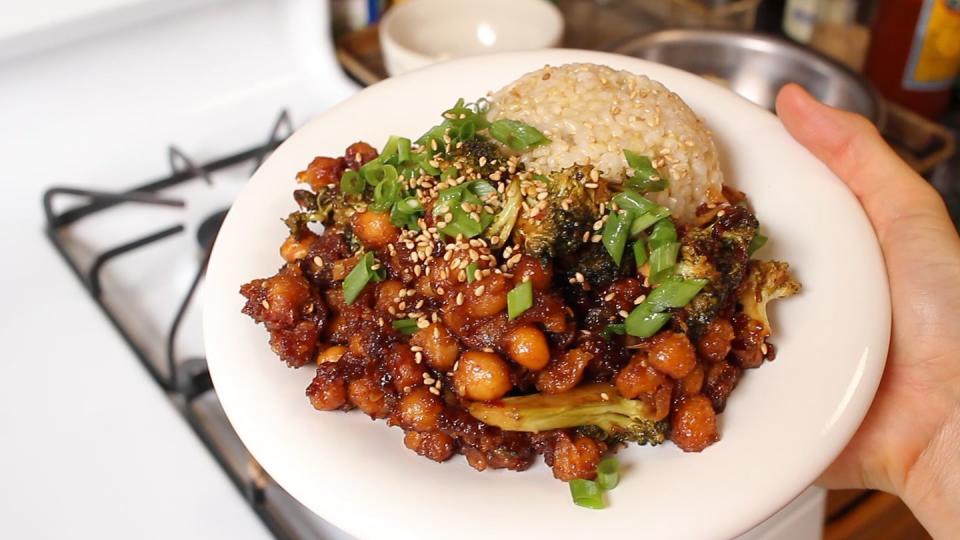 General Tso's Chickpeas