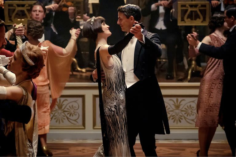 Michelle Dockery y Matthew Goode como Lady Mary Crawley y su segundo marido, Henry Talbot, en una escena de la película de Downton Abbey, que se estrenará en la Argentina el 21 de noviembre próximo