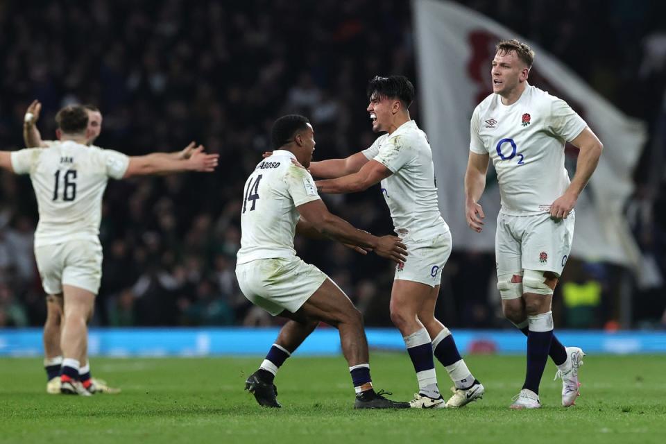 Immanuel Feyi-Waboso celebrates with match-winner Marcus Smith (Getty Images)