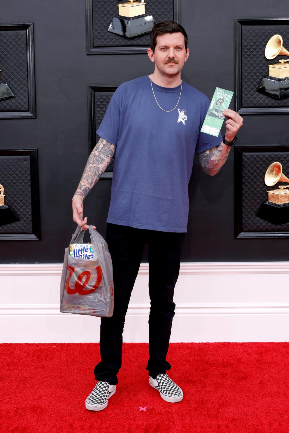 Dillon Francis attended the 2022 Grammy Awards with a bag of snacks.