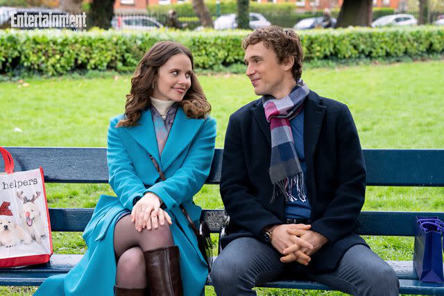 2023 Hallmark Media/Photographer: Steffan Hill Sarah Ramos, William Moseley in 'Christmas in Notting Hill'