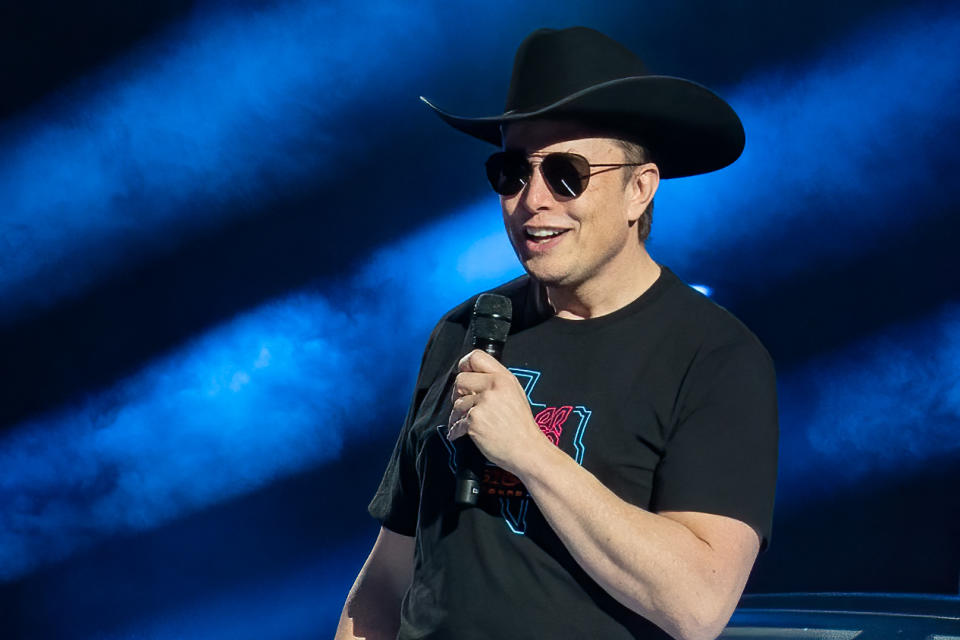 CEO-ul Tesla Motors, Elon Musk, vorbește la Tesla Giga Texas