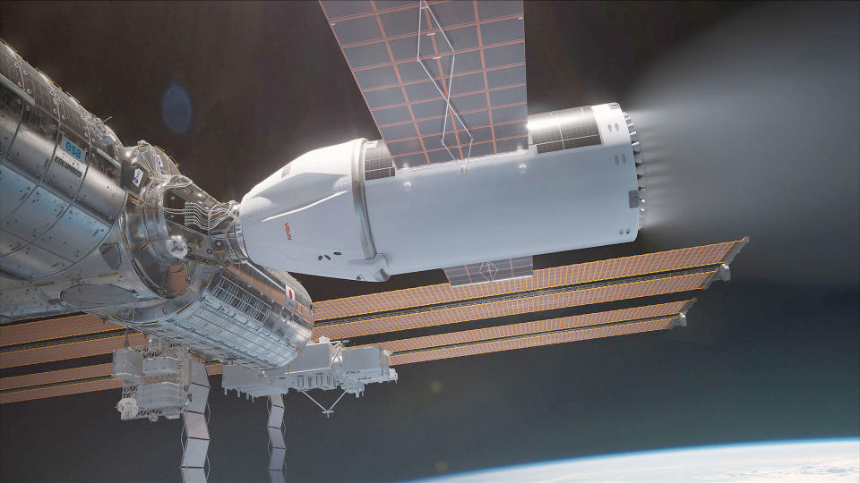 SpaceX rendering of its US Deorbit Vehicle (USDV), a Dragon-derived spacecraft with 46 Draco engines designed to return the International Space Station (ISS) to the atmosphere in a controlled manner.