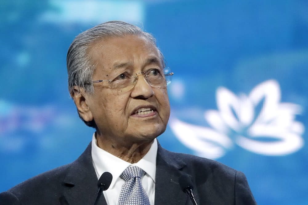 Putrajaya says Prime Minister Tun Dr Mahathir Mohamad has agreed to hold a special Cabinet meeting on Saturday to discuss the country’s long-term economic direction policy based on the Shared Prosperity Vision. — AFP pic