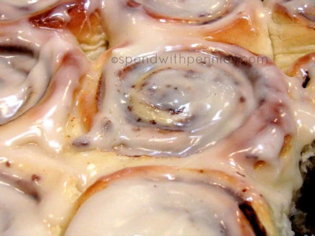 <p>These are just beautiful rolls that melt in your mouth and warm you from the inside out!</p><p><strong>Get the recipe: </strong><a href="https://www.spendwithpennies.com/copy-cat-cinnabon-recipe-delicious-cinnamon-rolls-at-home/" rel="nofollow noopener" target="_blank" data-ylk="slk:Copy Cat Cinnabon Recipe;elm:context_link;itc:0;sec:content-canvas" class="link rapid-noclick-resp">Copy Cat Cinnabon Recipe</a></p>