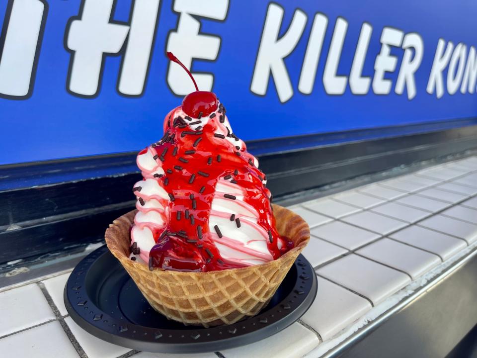 Killer klown sundae at universal hollywood's halloween horror nights