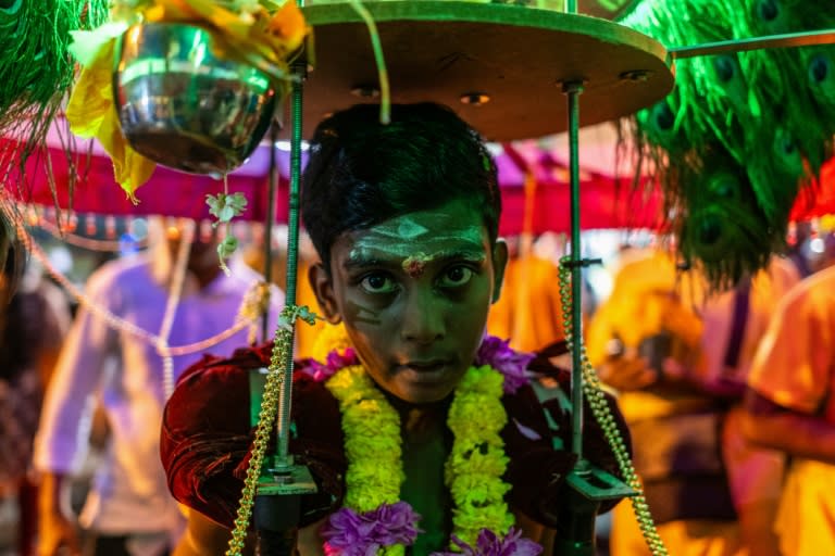 马来西亚印度教信徒庆祝大宝森节 – 雅虎新闻