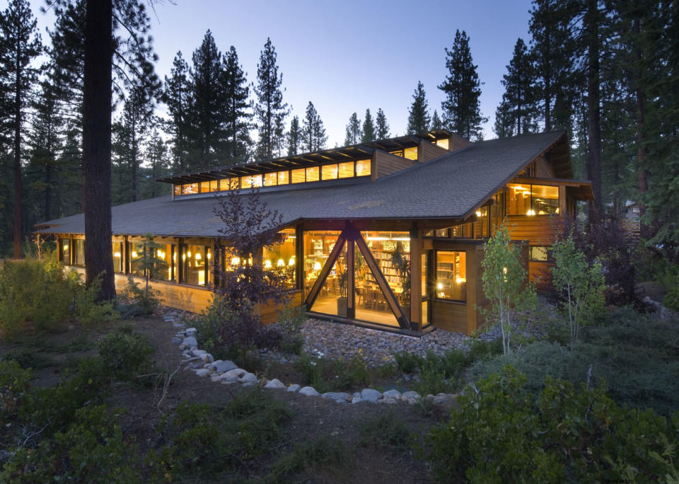 Prim Library At Sierra Nevada College: Incline Village, Nevada