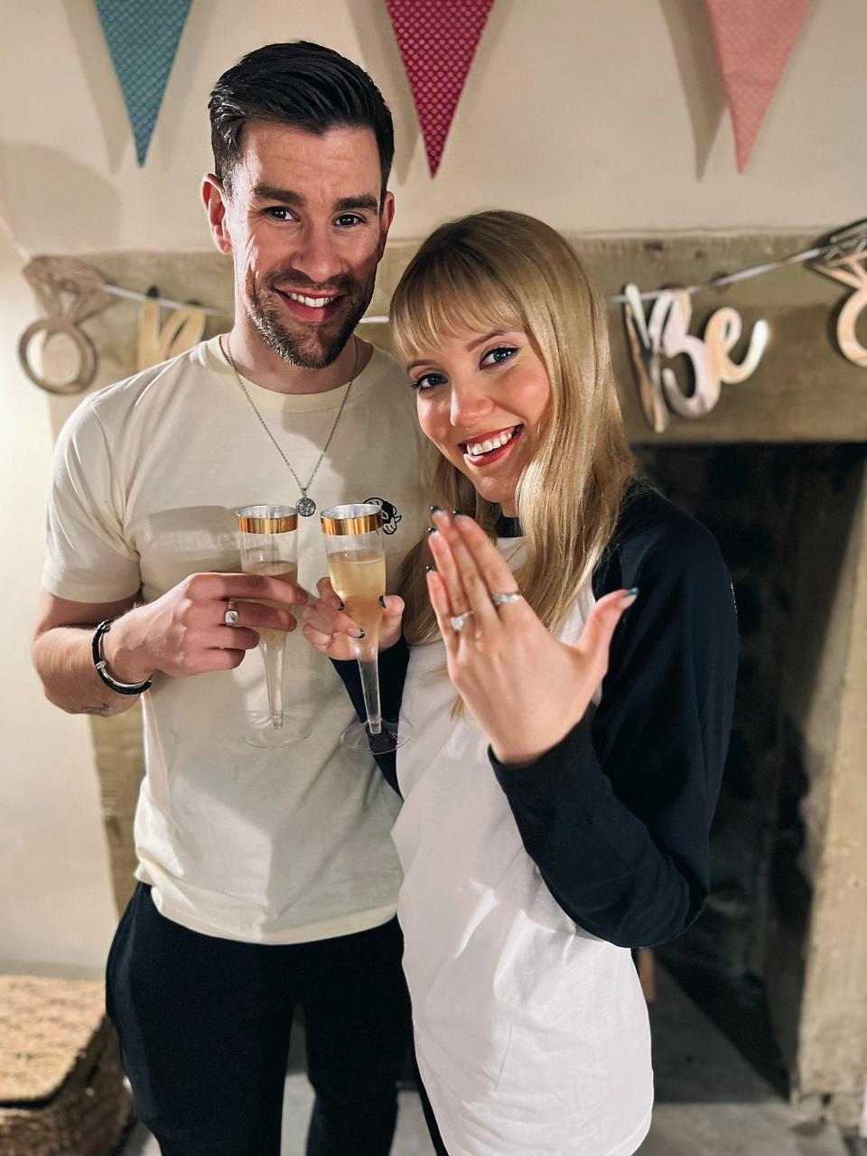 Anthony Andrews and Jessica Lockett celebrate their engagement.<span class="copyright">Anthony Andrews and Jessica Lockett</span>