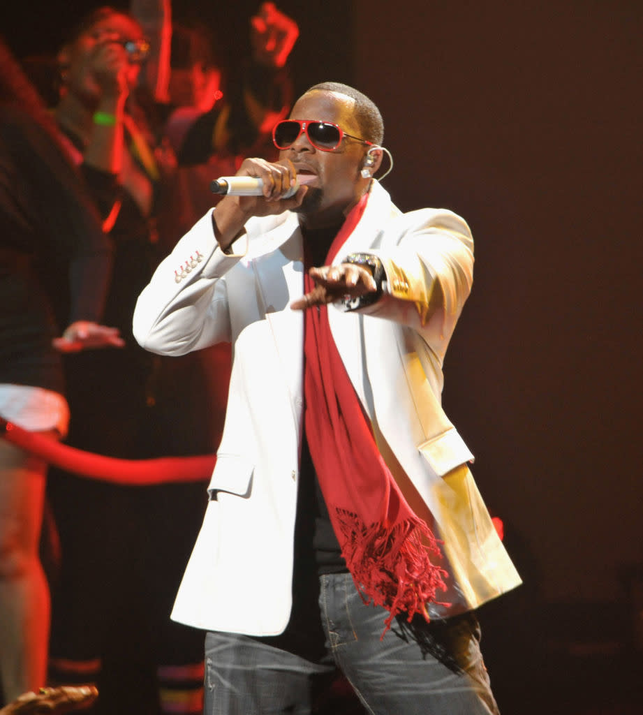 R. Kelly onstage