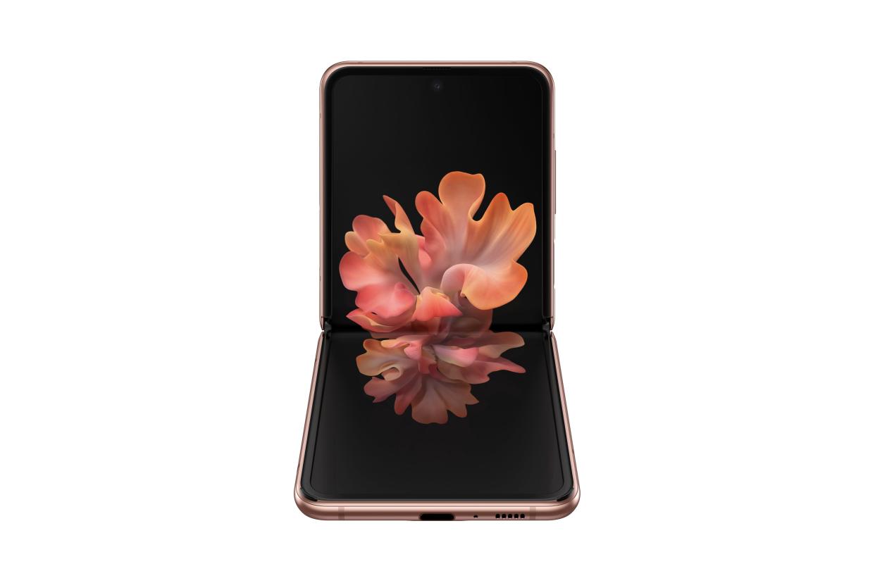 Galaxy Z Flip 5G_Mystic Bronze_Front 2