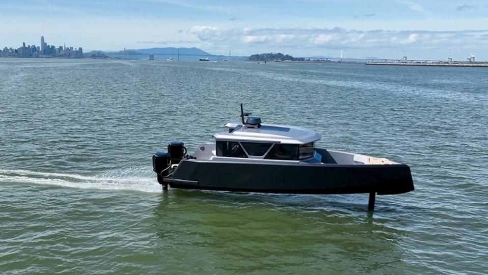 Computers, sensors and software adjust the Navier N30’s foils 50 times per second. This is the finished pilothouse version.