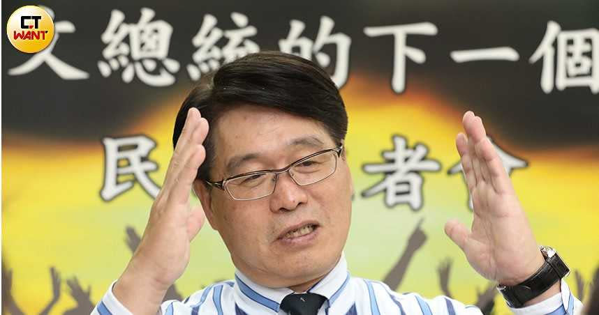 台灣民意基金會董事長游盈隆認為，8月公投將影響2022年大選。（圖／記者王永泰攝）