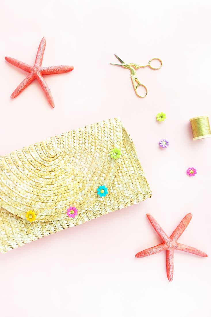 summer crafts floral straw clutch