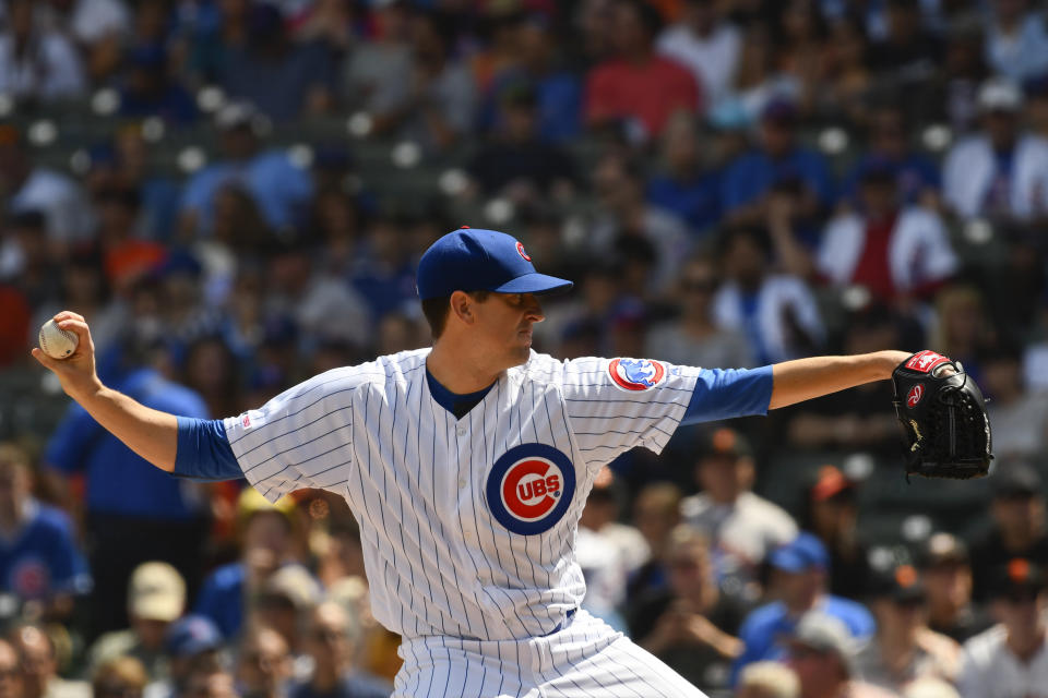 Chicago Cubs starting pitcher Kyle Hendricks (28) delivers during the first inning of a baseball game against the San Francisco Giants Thursday, Aug. 22, 2019, in Chicago. (AP Photo/Matt Marton)