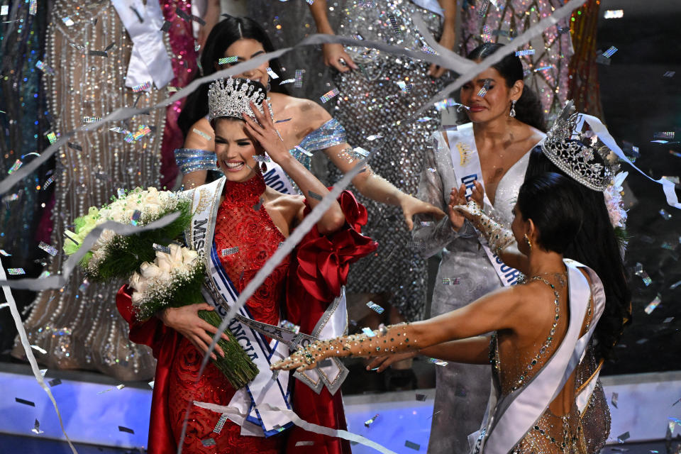 Miss Venezuela 2023 Ileana Marquez (L) of Amazonas state celebrates after being crowned during Miss Venezuela beauty pageant in Caracas on December 7, 2023. (Photo by Federico PARRA / AFP) (Photo by FEDERICO PARRA/AFP via Getty Images)